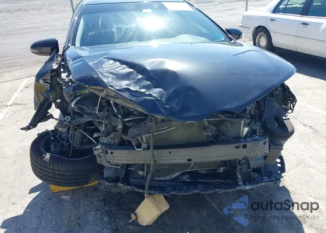 2017 Toyota Corolla Im z USA, uszkodzony, nr VIN JTNKARJE7HJ550687